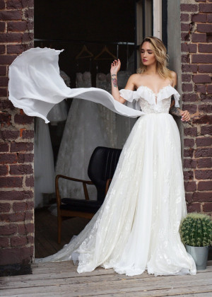 Off Shoulder Ivory Lace Chiffon Airy Wedding Dress